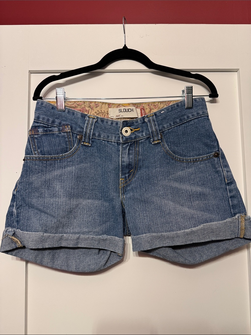 Y2K Levi's “slouch” Classic Blue Denim Cuffed Shorts